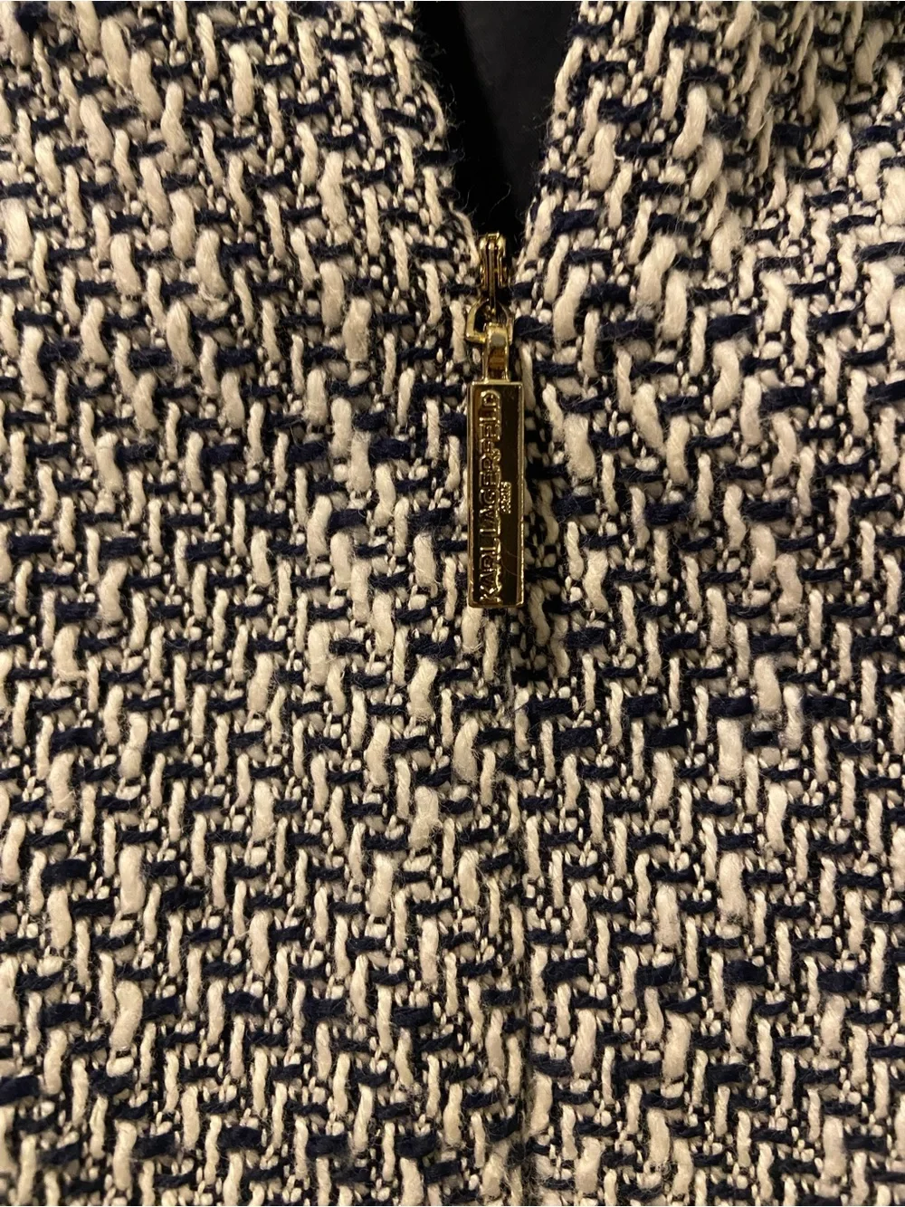 Karl Lagerfeld Navy & White Tweed Shift Dress sz 4 - Picture 8 of 10